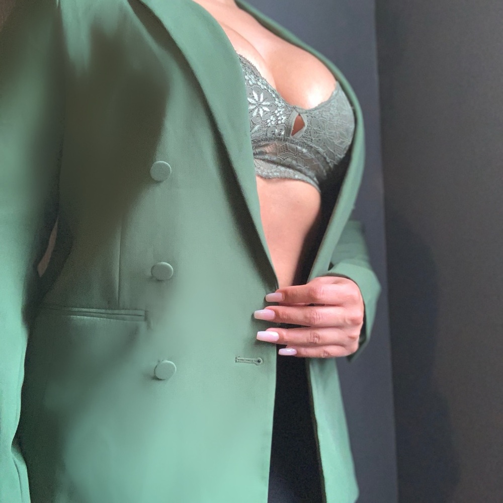 Sold Hunter Green blazer